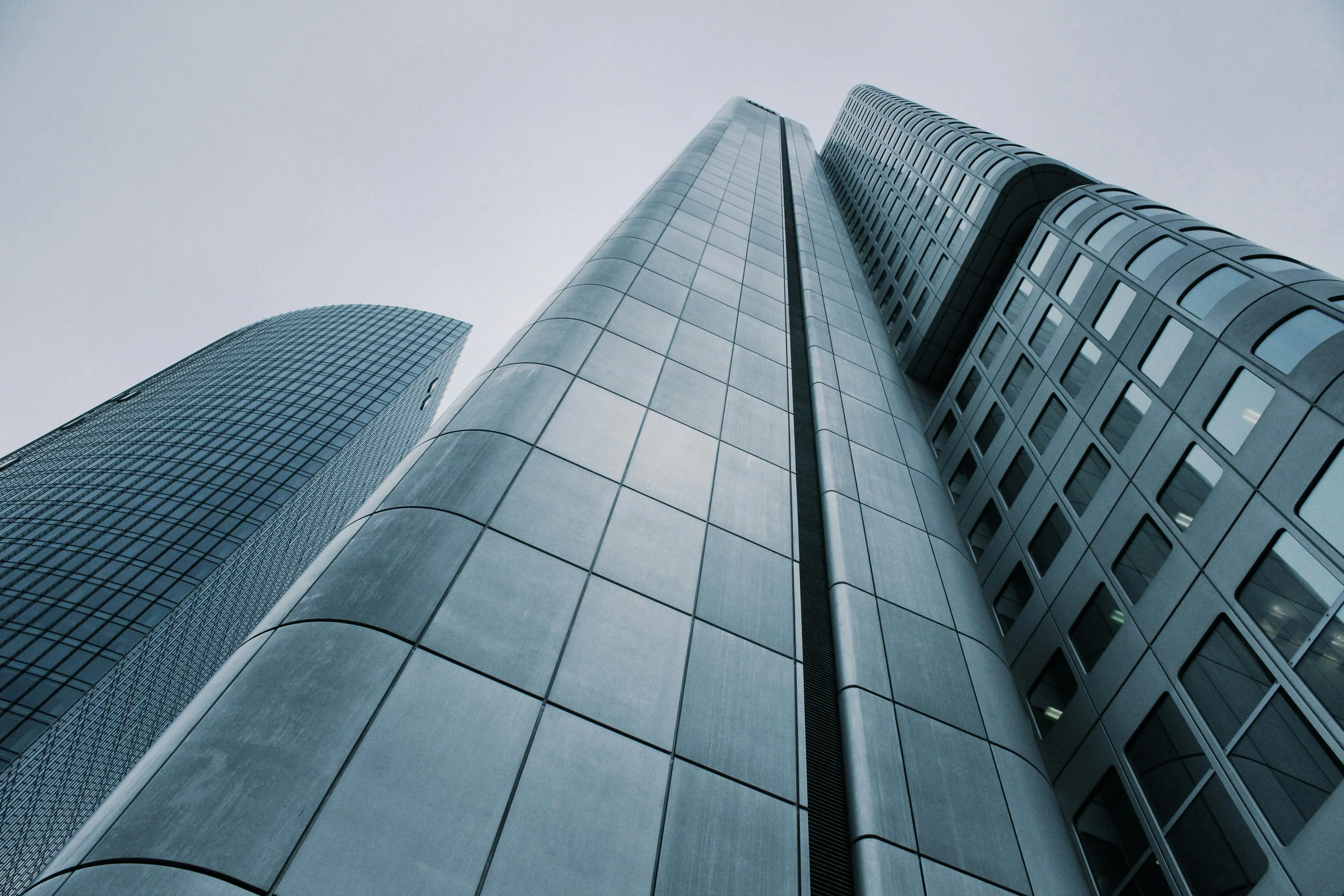 High-performance aluminium facade